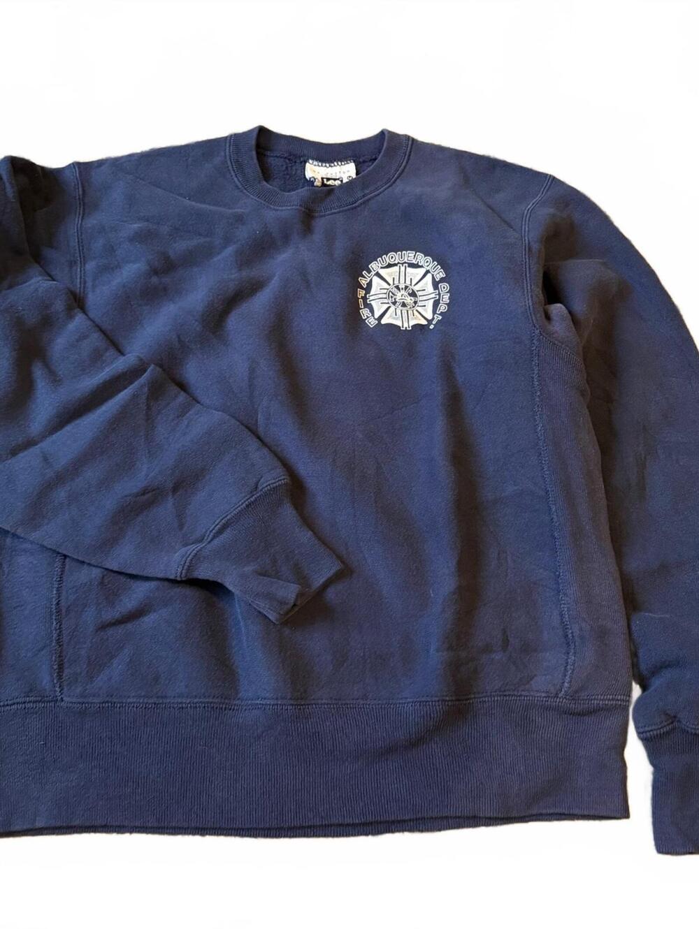 Vintage Lee Albuquerque Fire Dept Navy Crewneck Sweatshirt Size Medium AFD USA